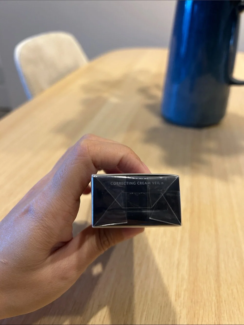 cle de peau correcting cream